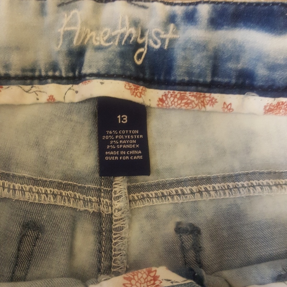 Juniors Amethyst jeans